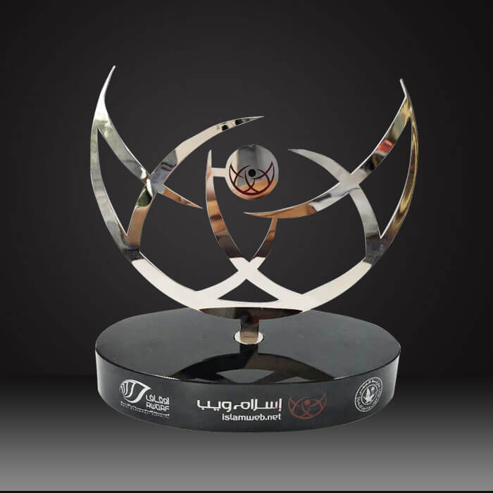 custom trophy Geometric simplicity