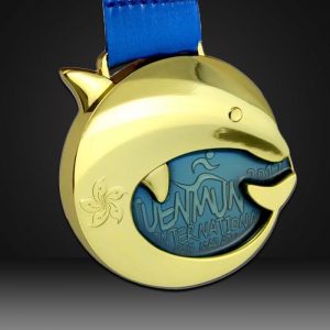 custom medals dolphin 3D gold finish