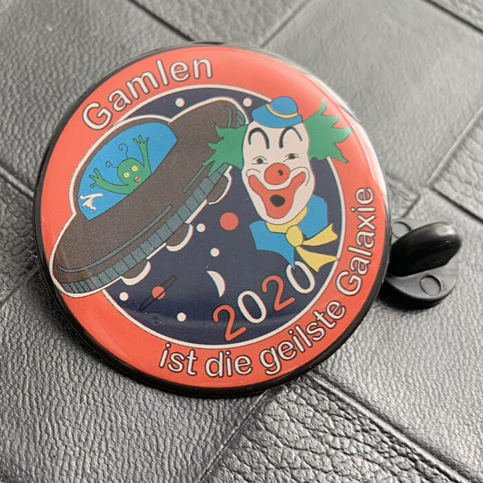 Custom printing lapel pins