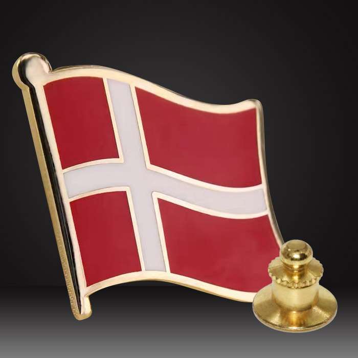 Switzerland-flag-pins-hard-enamel