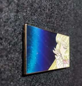 Lenticular craft enamel pins