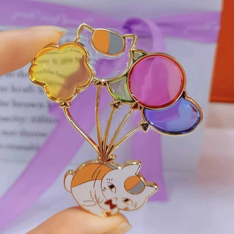 custom-make--Transparent-Enamel-Pins