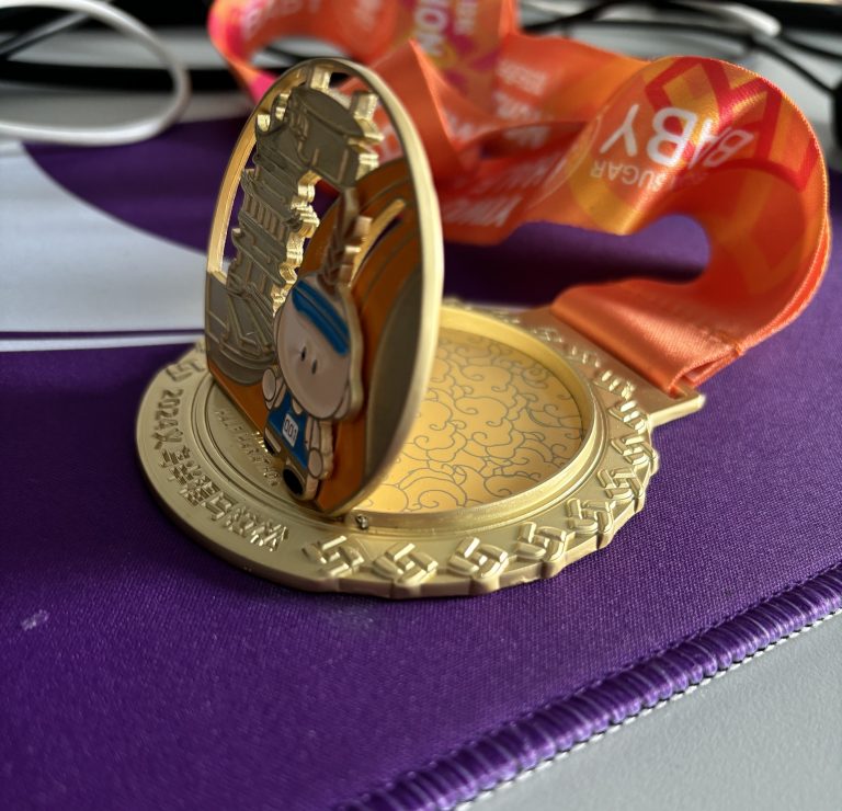 medal design maker