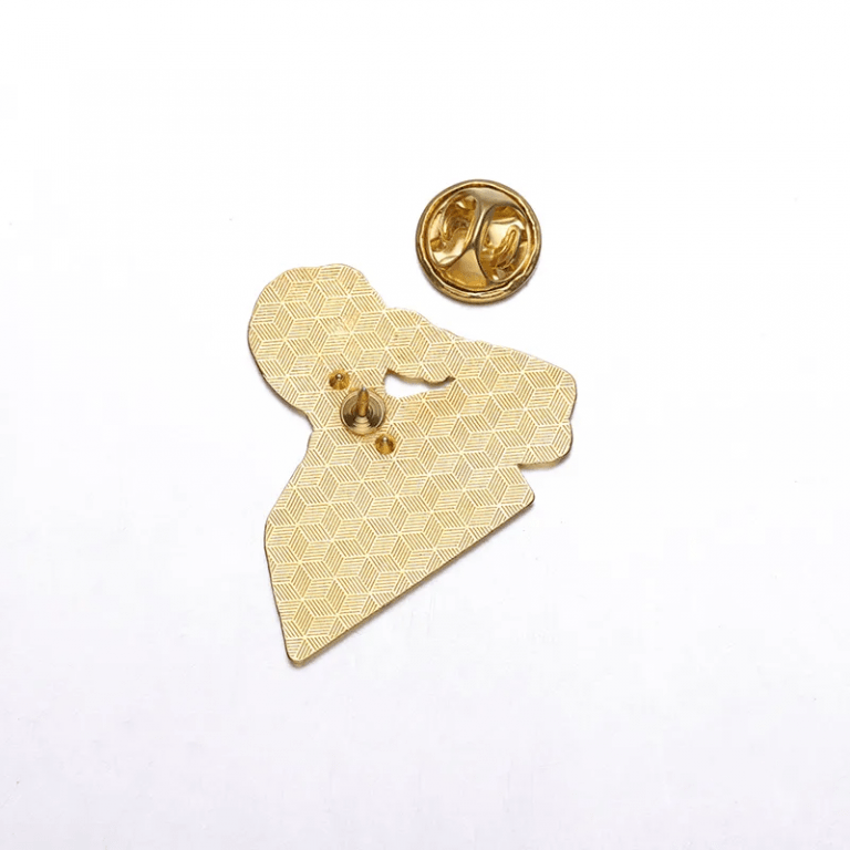 the back of enamel pins